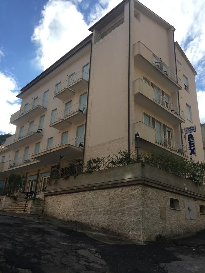 Hotel Rex Chianciano Terme Exterior foto